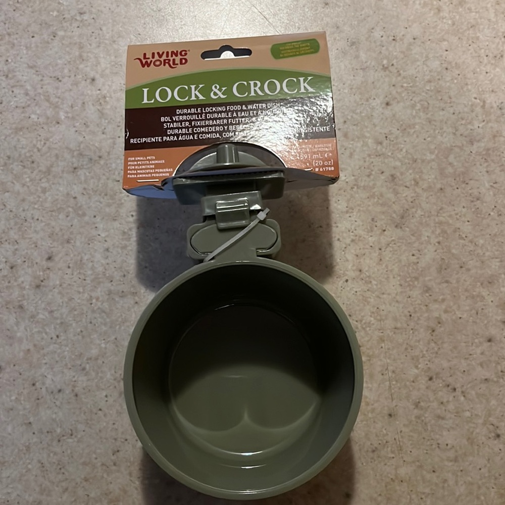 New Living World Lock & Crock bowl